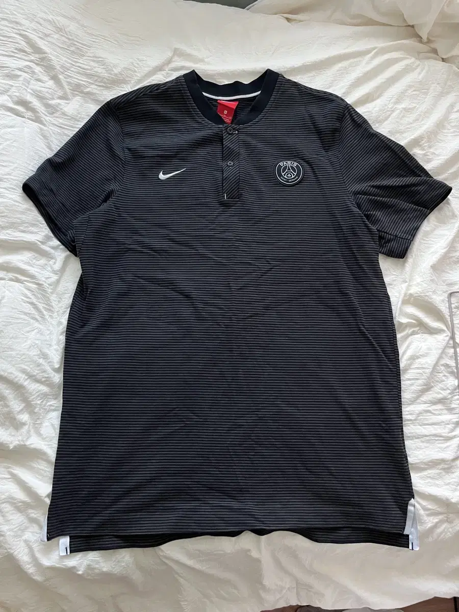 나이키 PSG 폴로 셔츠 L, XL 사이즈