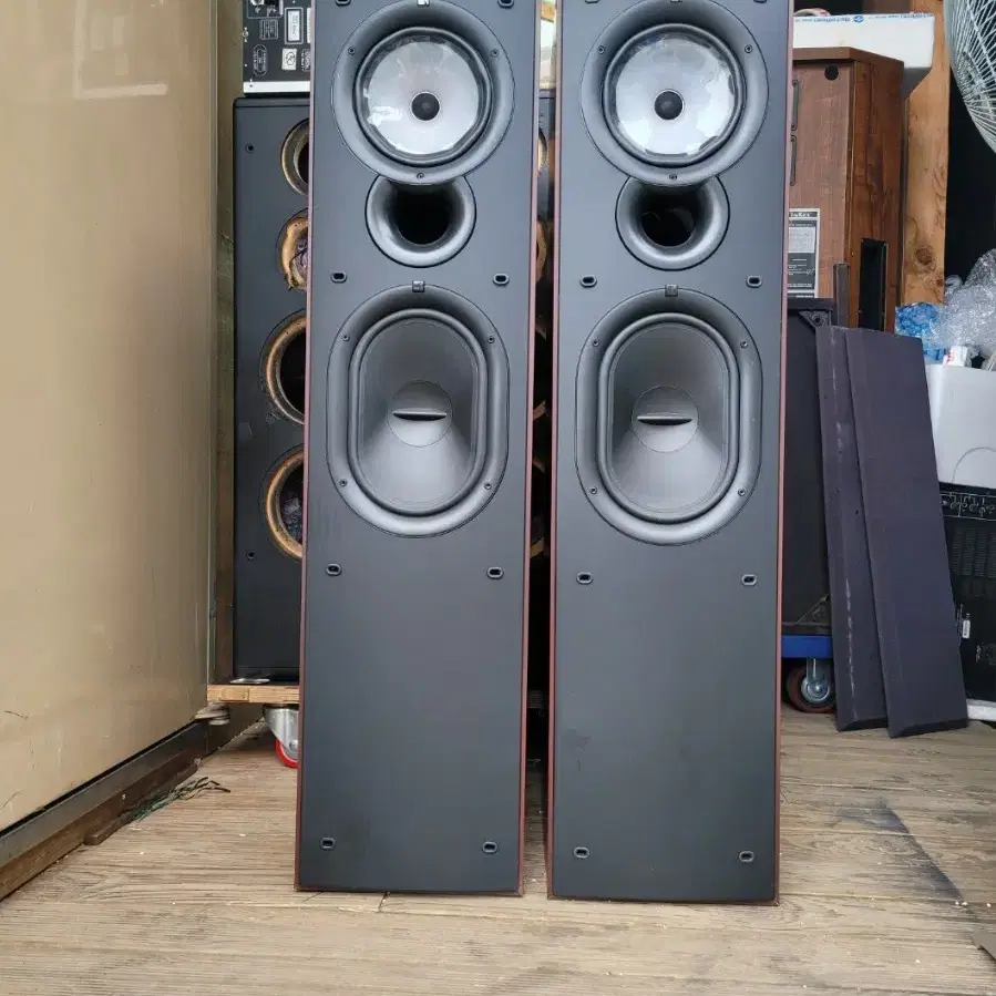 KEF Q 65 스피커