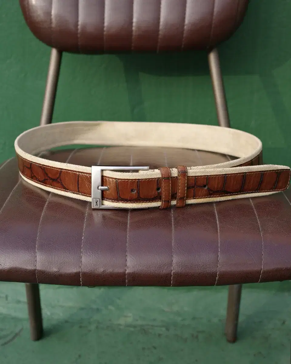 Vintage Crocodile Leather Pattern Belt