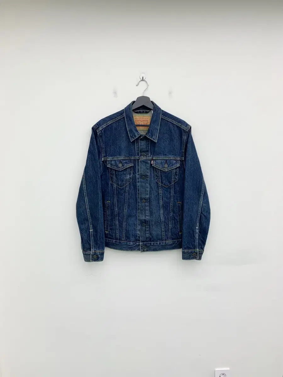 Levi's 72334 Denim Trucker Jacket