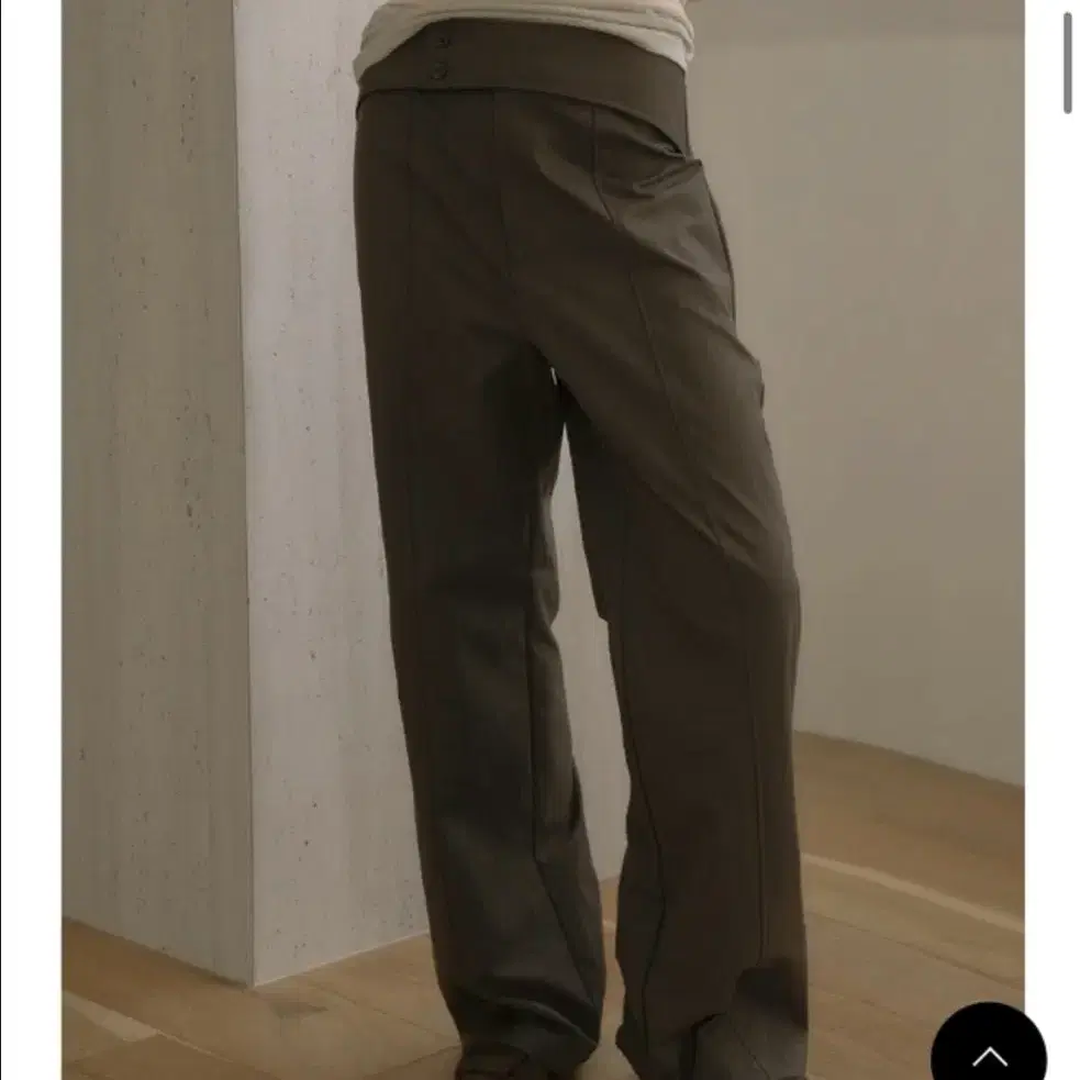 아우로 wide strap pants 브라운 s사이즈