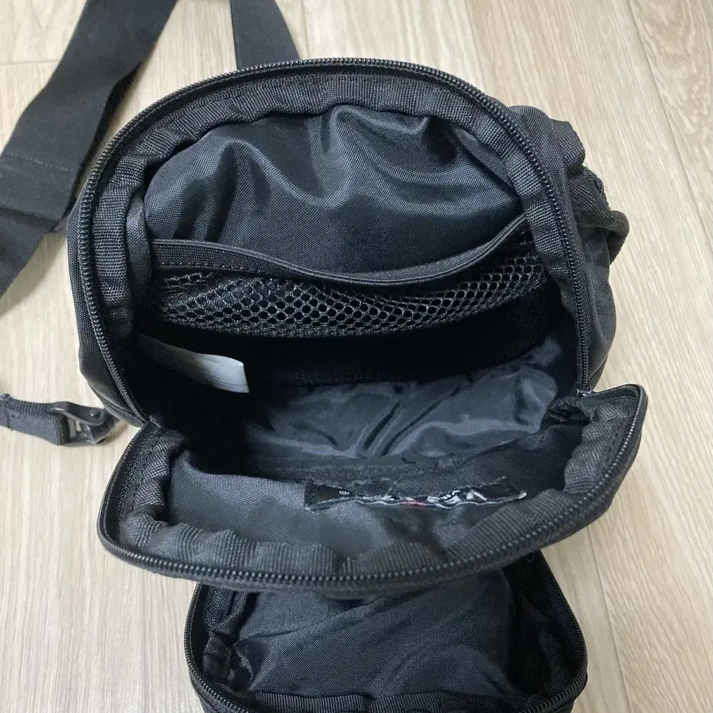 (중고) 베테제 Basic Silng Bag