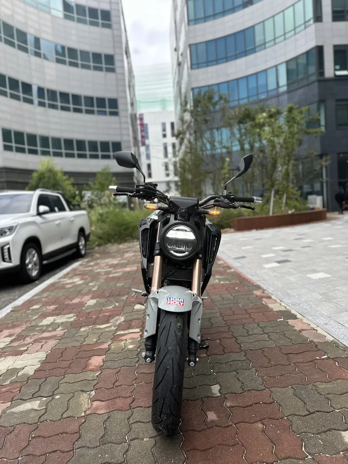 혼다 cb125r 2022년식 15,@@@ 관리잘된 차량 판매합니다.