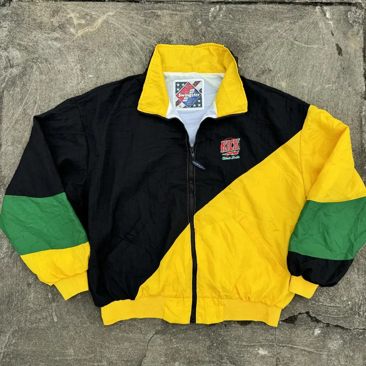 [XL] Swingster Jamaican Pattern Windbreaker