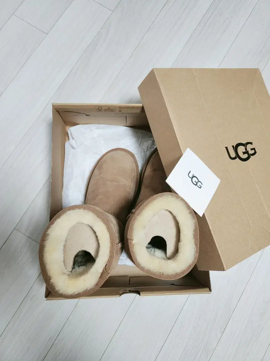 ugg 어그 여성털부츠 클래식 숏II