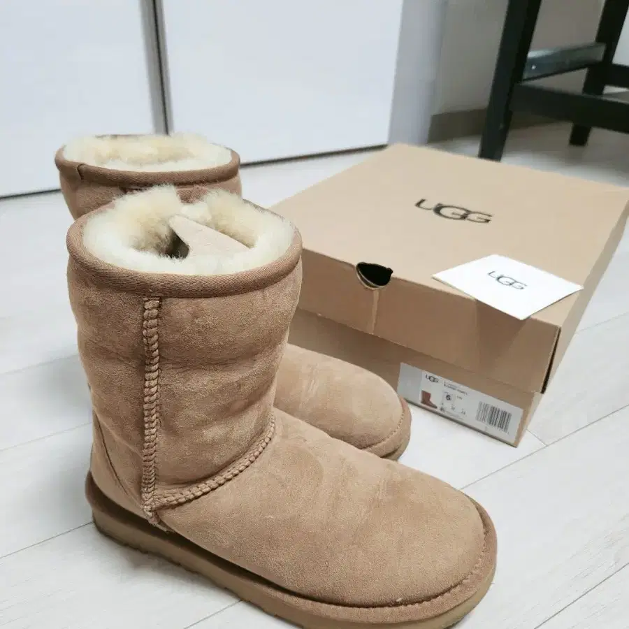 ugg 어그 여성털부츠 클래식 숏II 230