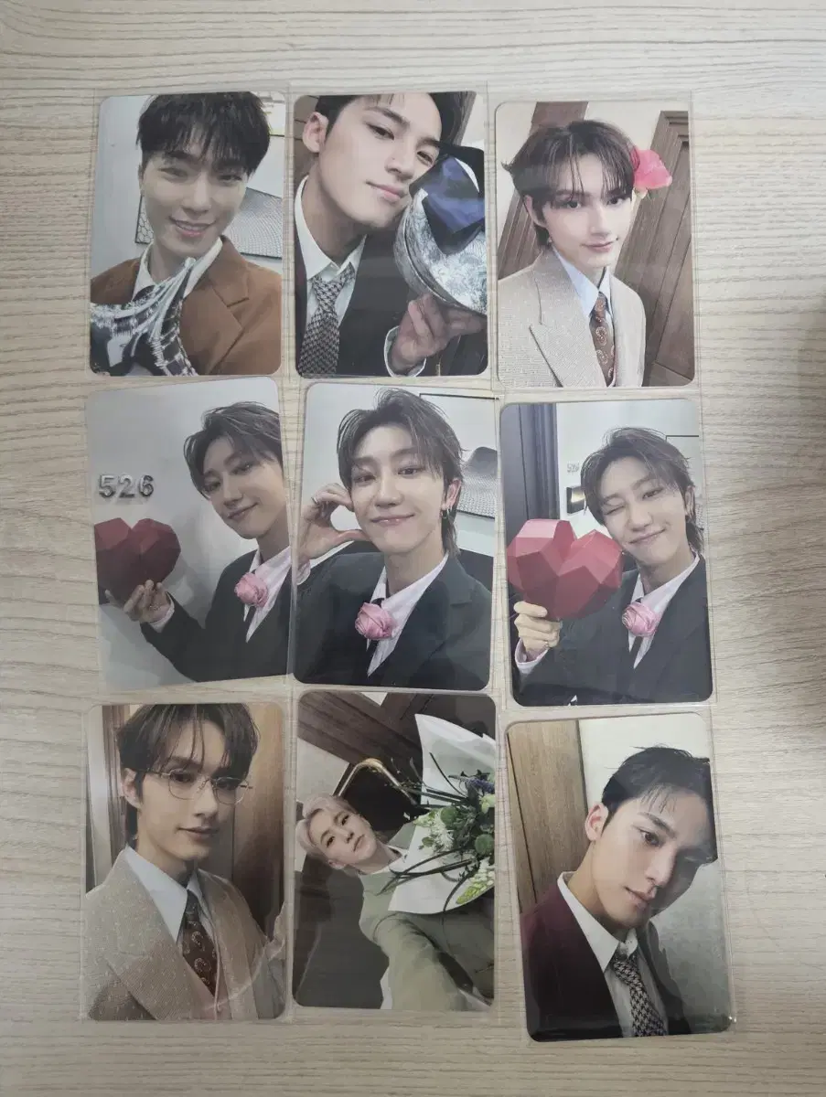 Lots of back chaptersSeventeen photocard sell it! Love Money Femme SPELL THE FEEL