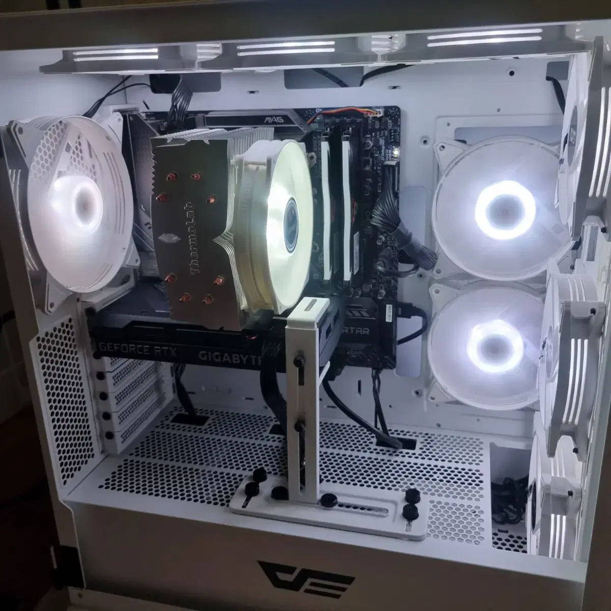 i7 10700k rtx3060ti 컴퓨터 팝니다.