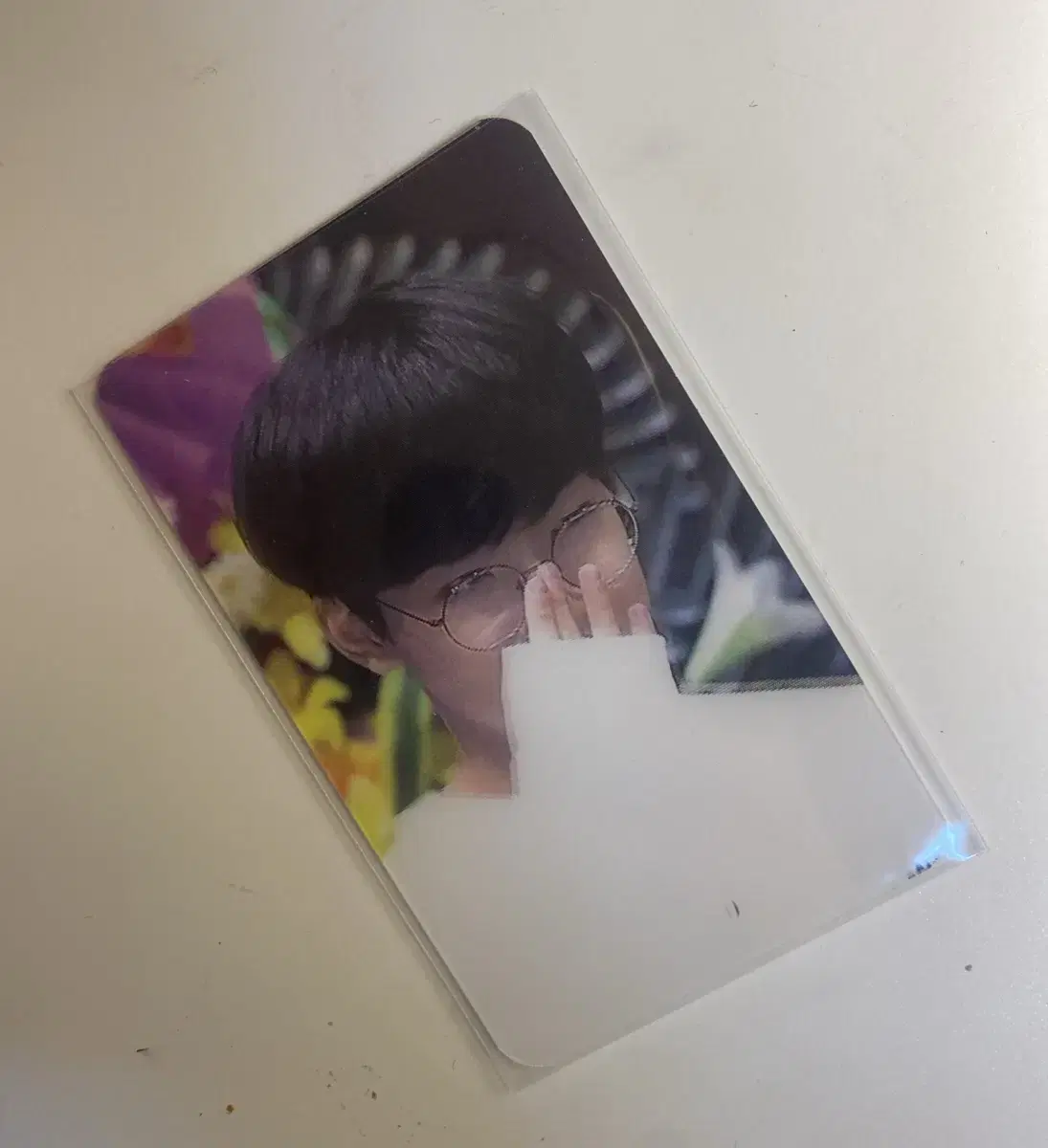 This is Jeon wonwoo, but it's a potching photo card.