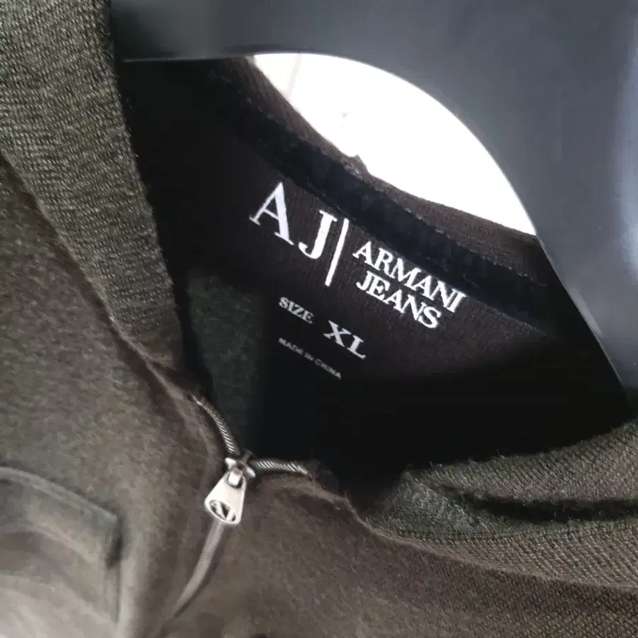 아르마니  AJ  ARMANI  JEANS   니트 집업 XL