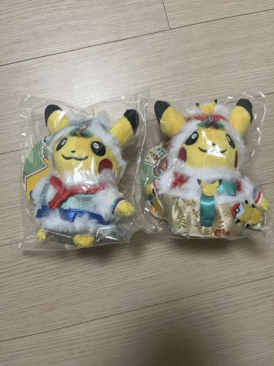 Pokémon Hanbok Pikachu Set