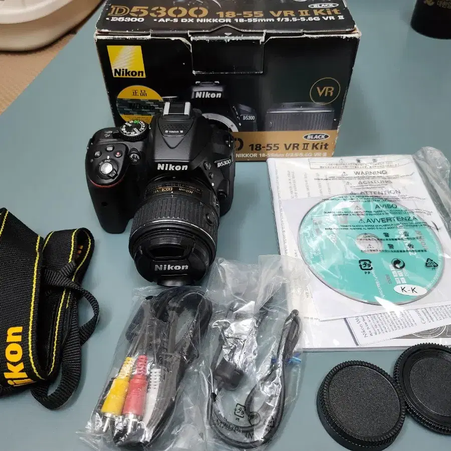 니콘 DSLR D5300 + 18-55 VR G2 렌즈