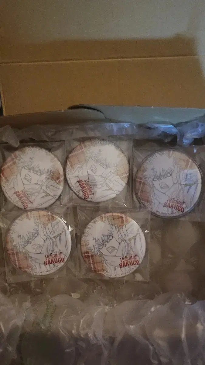 Bulk Bakugo Katsuki Holiday Canbadge Todoroki Midoriya Ochako