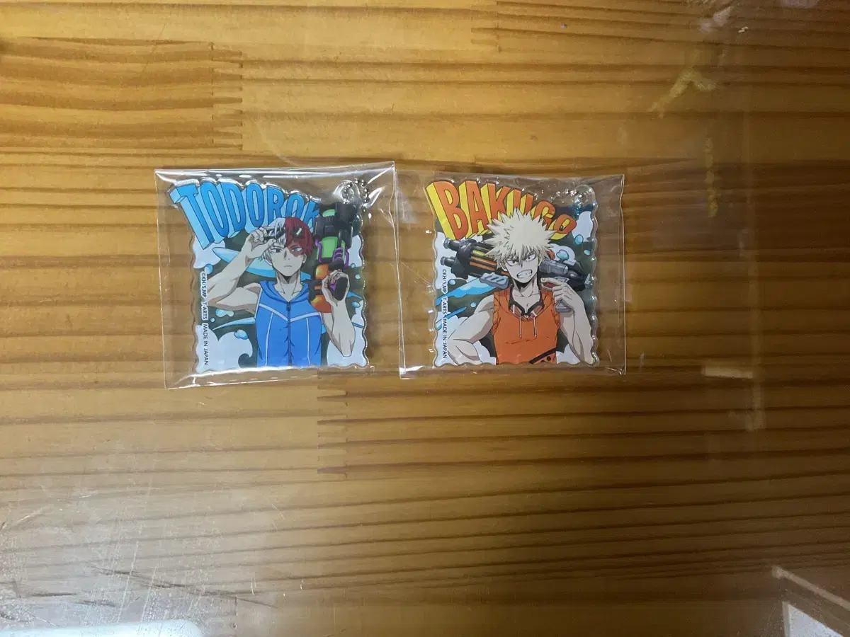 MyHeroAcademia Nahia Hiroaka Bakugo Todoroki Swimming Pool Keyring