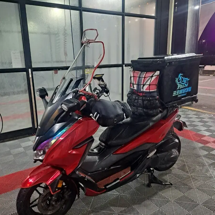 포르자300     팝니다.          pcx,nmax,xmax