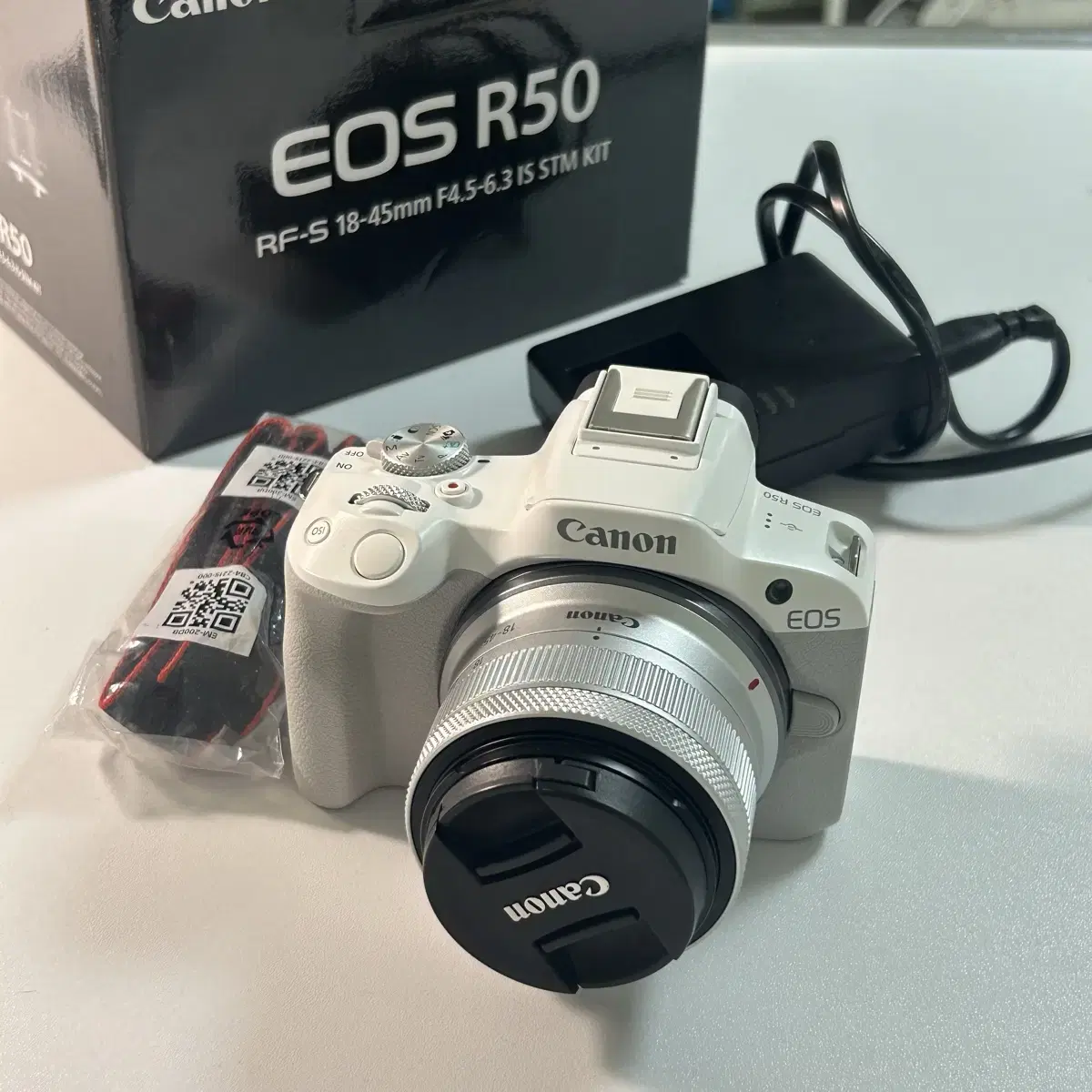 캐논 EOS R50