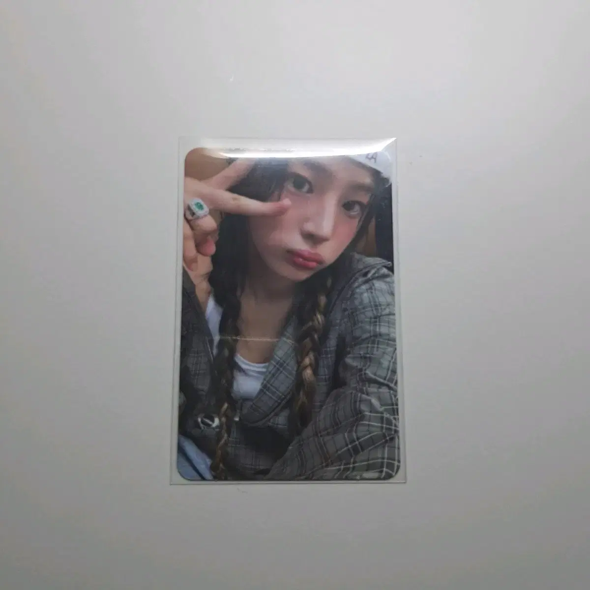 New Jeans minji HouseTweet shopee photocard WTS