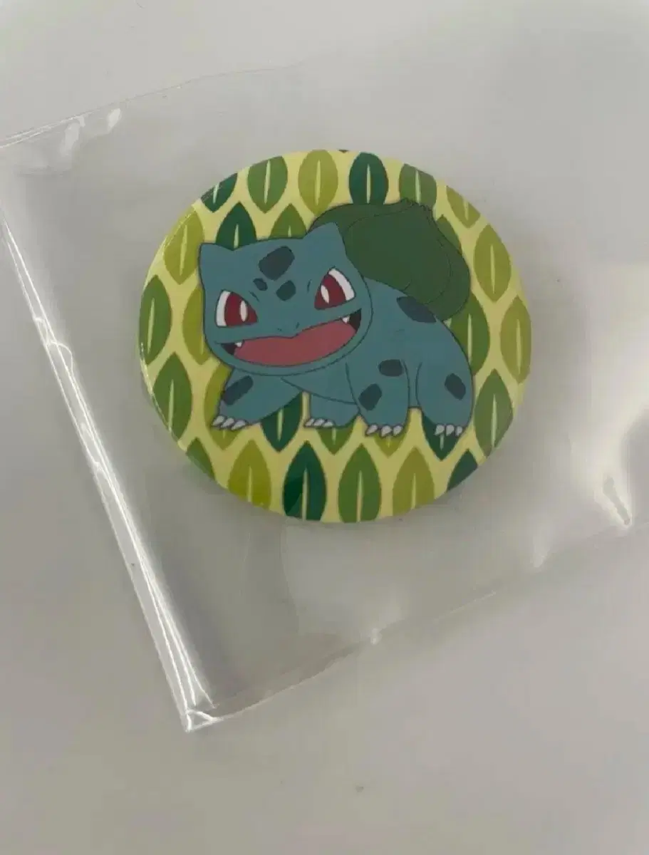 Pokémon / Strange Sea Can Badge