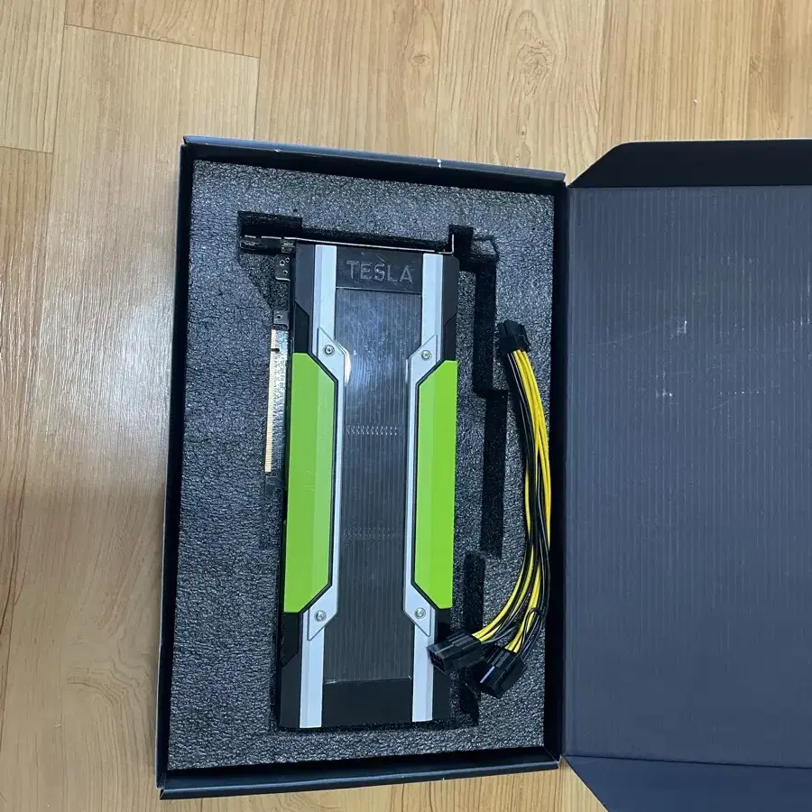 Nvidia tesla k80 엔비디아 테슬라 k80 [급처]