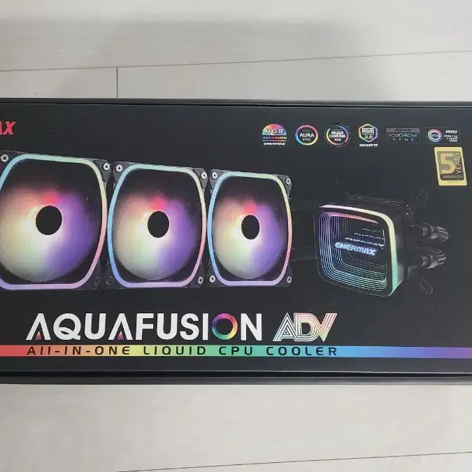 에너맥스 수냉쿨러 aquafusion adv