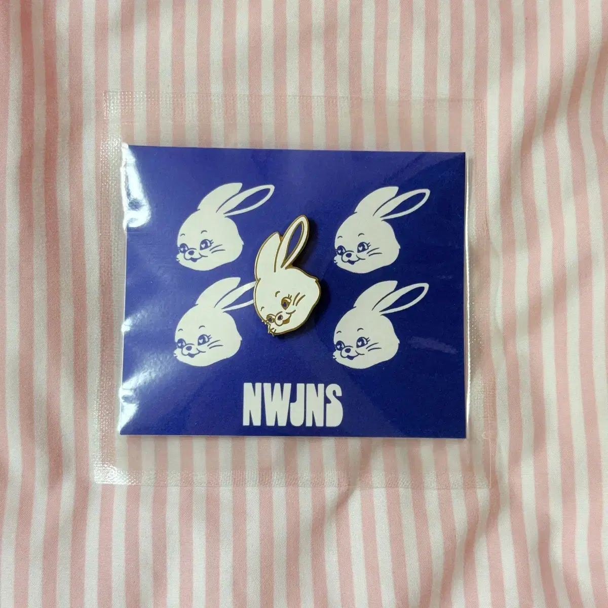 New Jeans The Modern Bunny Pin Badge