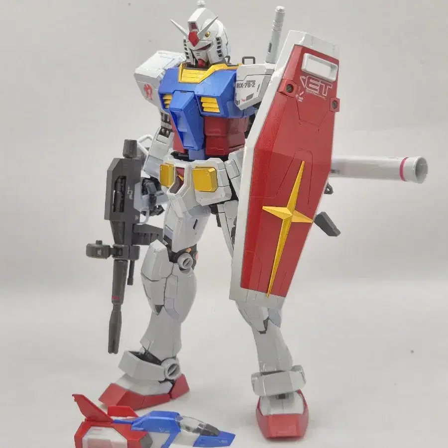 티타늄 피니쉬 반다이 MG RX-78-2 퍼스트건담 프라모델 건프라