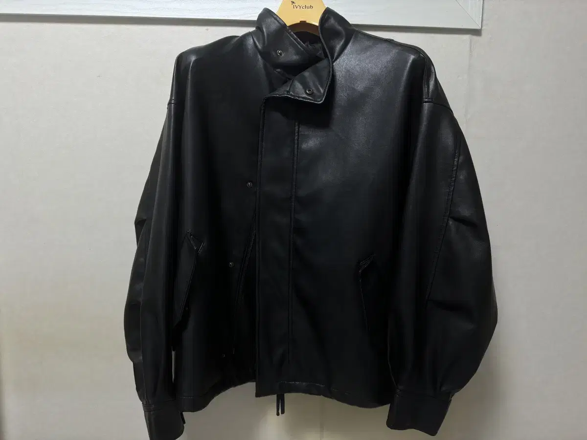 Spao Ladder-Like Leather Jacket