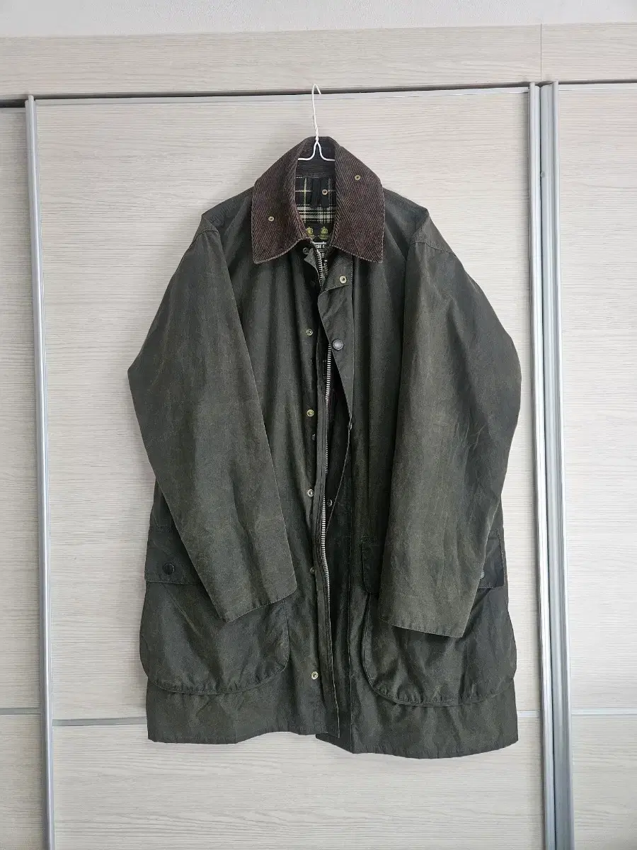 Barbour Border Jacket Sage Green Sizes 42 to 44