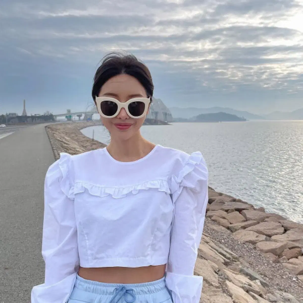 마르카토 먼로 화이트