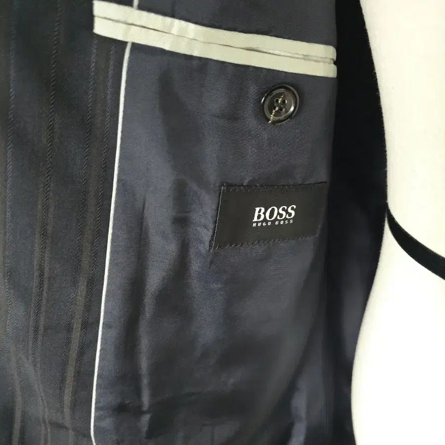 HUGO BOSS 정장