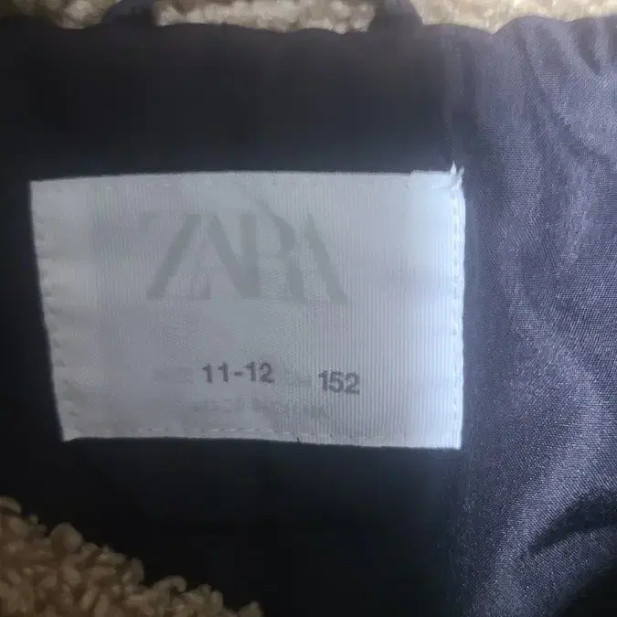 zara 뽀글이 자켓 152