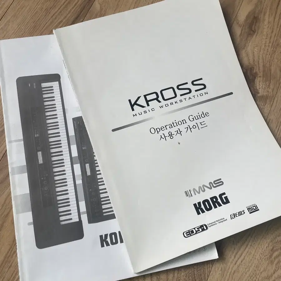 Korg 코르그 kross 88