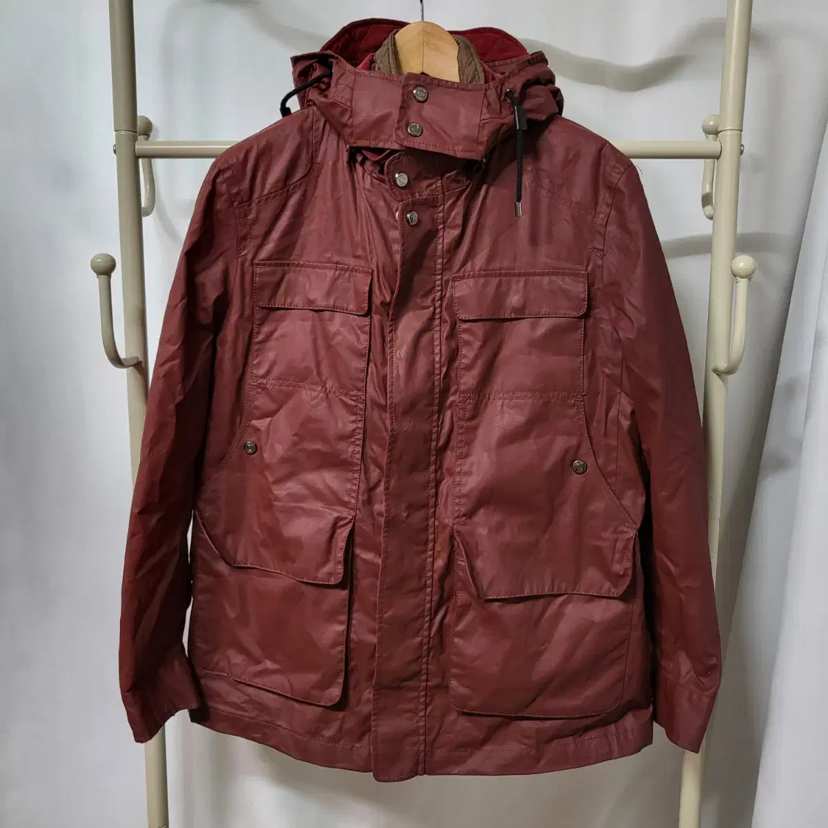 C653 [105] Truexen Burgundy Endothelial Hunting Jacket