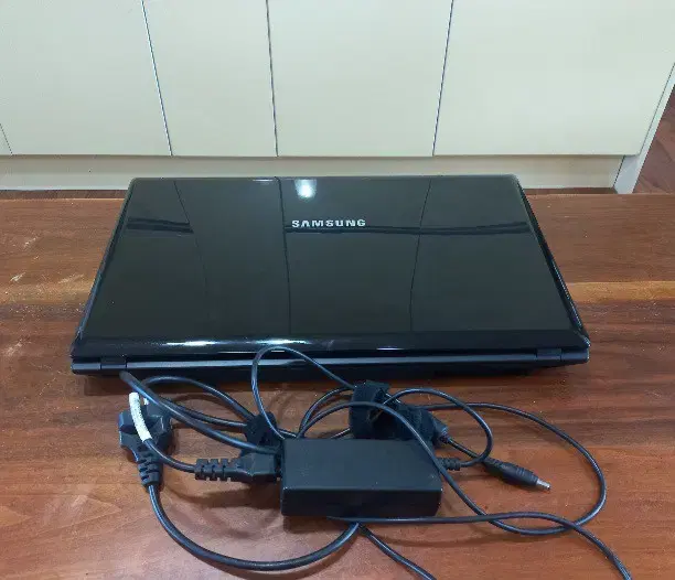 삼성 17.3인치 노트북 센스 NT-R720-PS55S 부품용 팝니다.