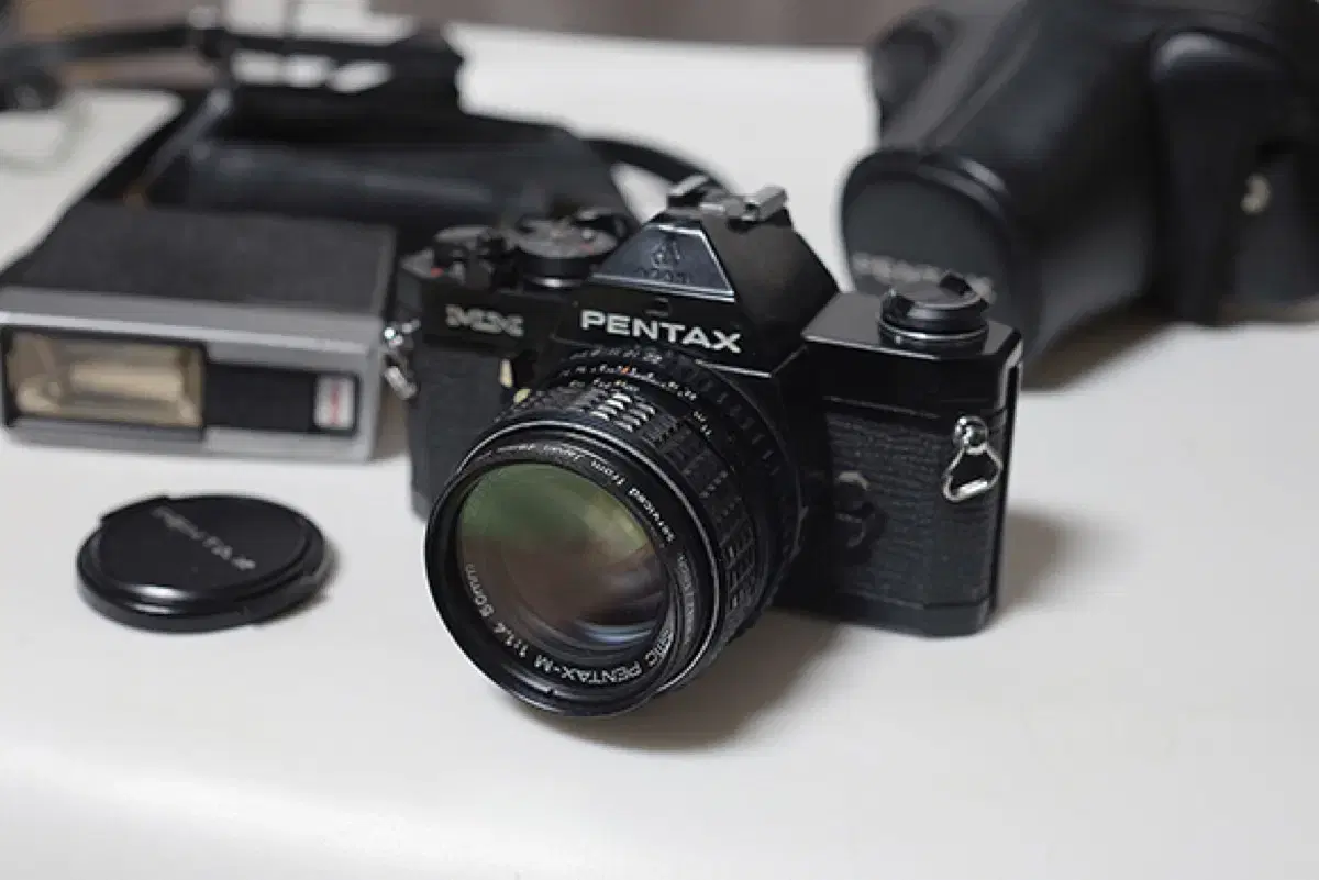 펜탁스 PENTAX MX 팝니다(m50.4랜즈, 플레쉬,케애스)