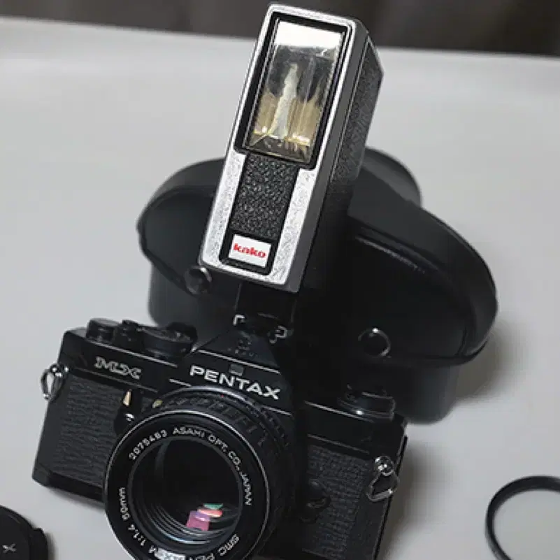 펜탁스 PENTAX MX 팝니다(m50.4랜즈, 플레쉬,케애스)