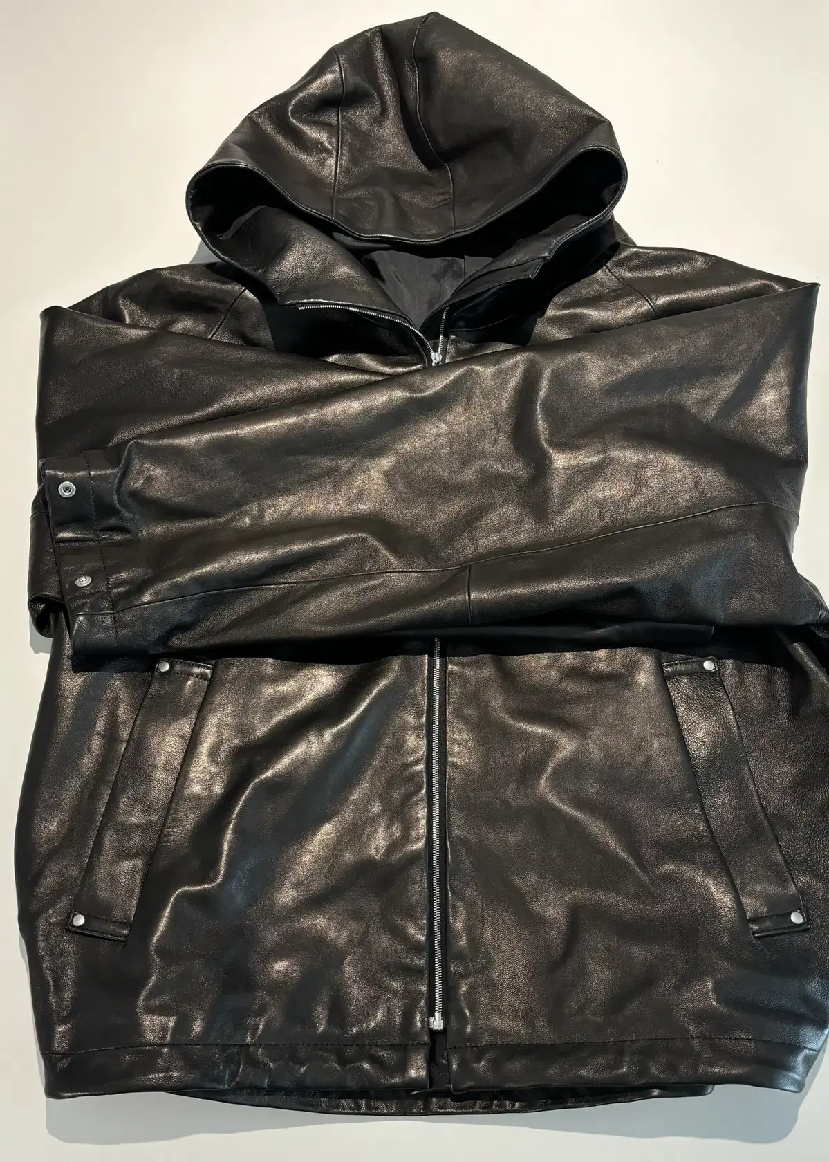 Stein Leather Hooded Short Jacket