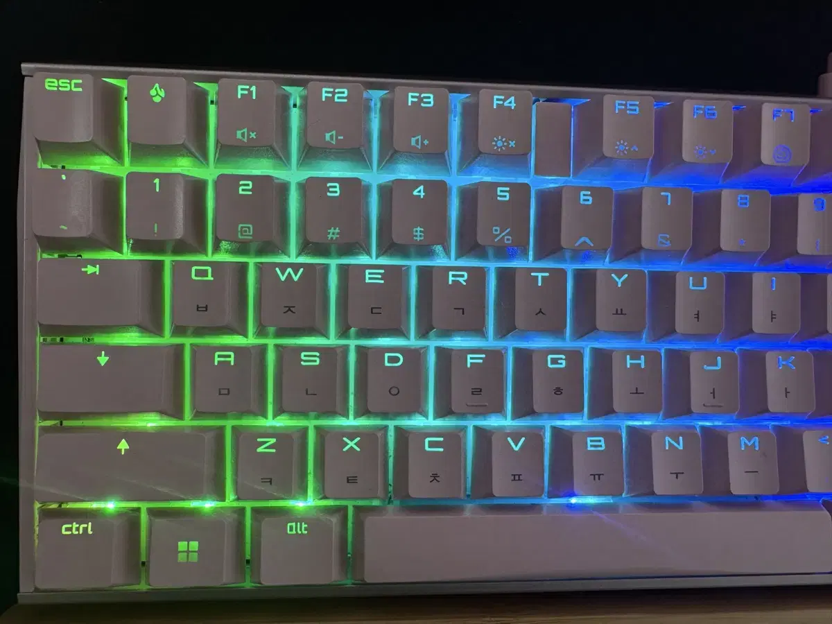 커스텀(윤활) 체리 키보드 MX BOARD 3.0S RGB TKL 핑크