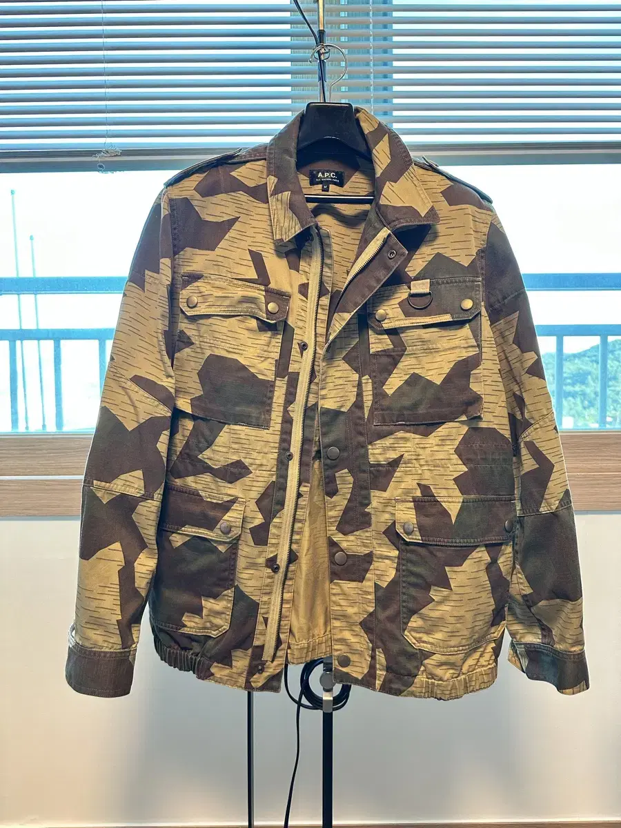 A.P.C 밀리터리 야상 M65