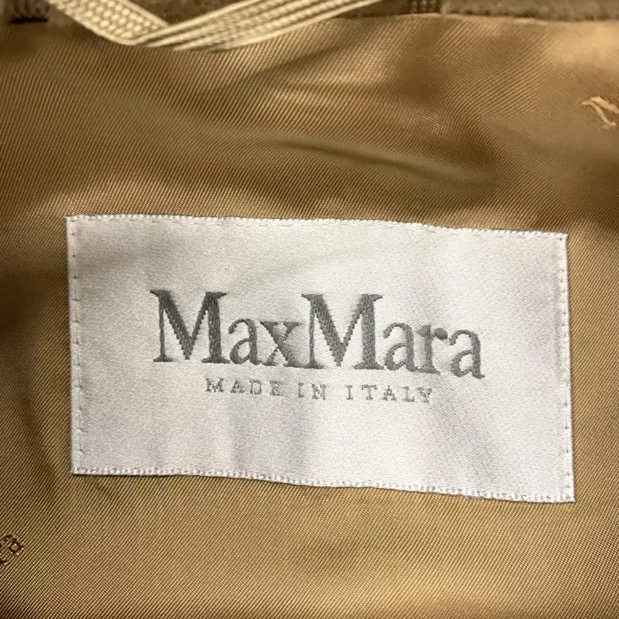 Max mara 막스마라 카멜 하프 울 코트 자켓