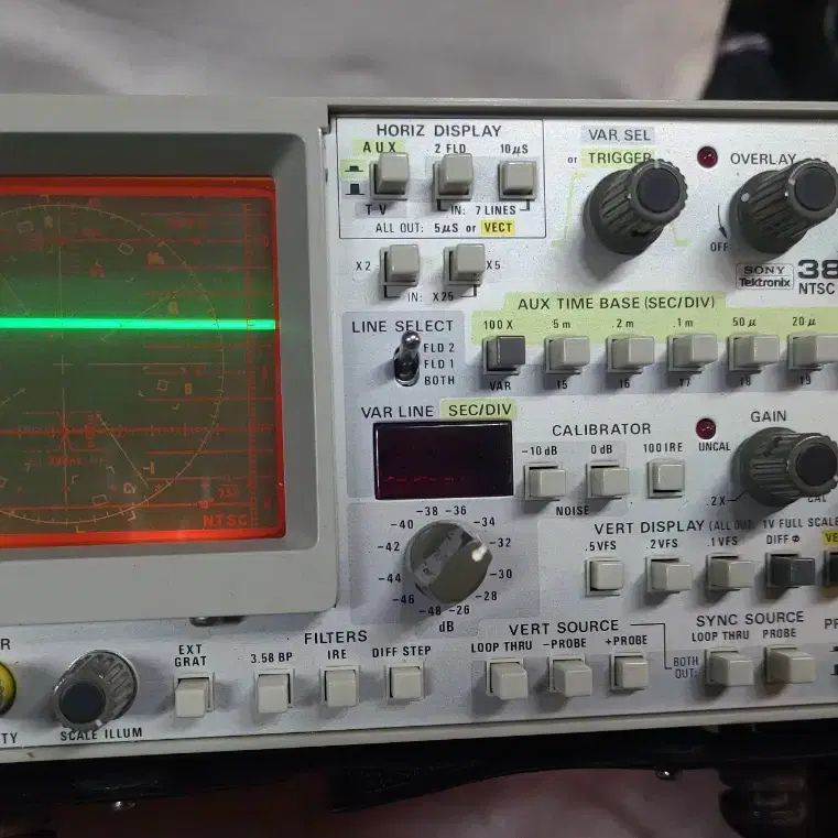 SONY  Tektronix 390  (디지털 오실로코프)