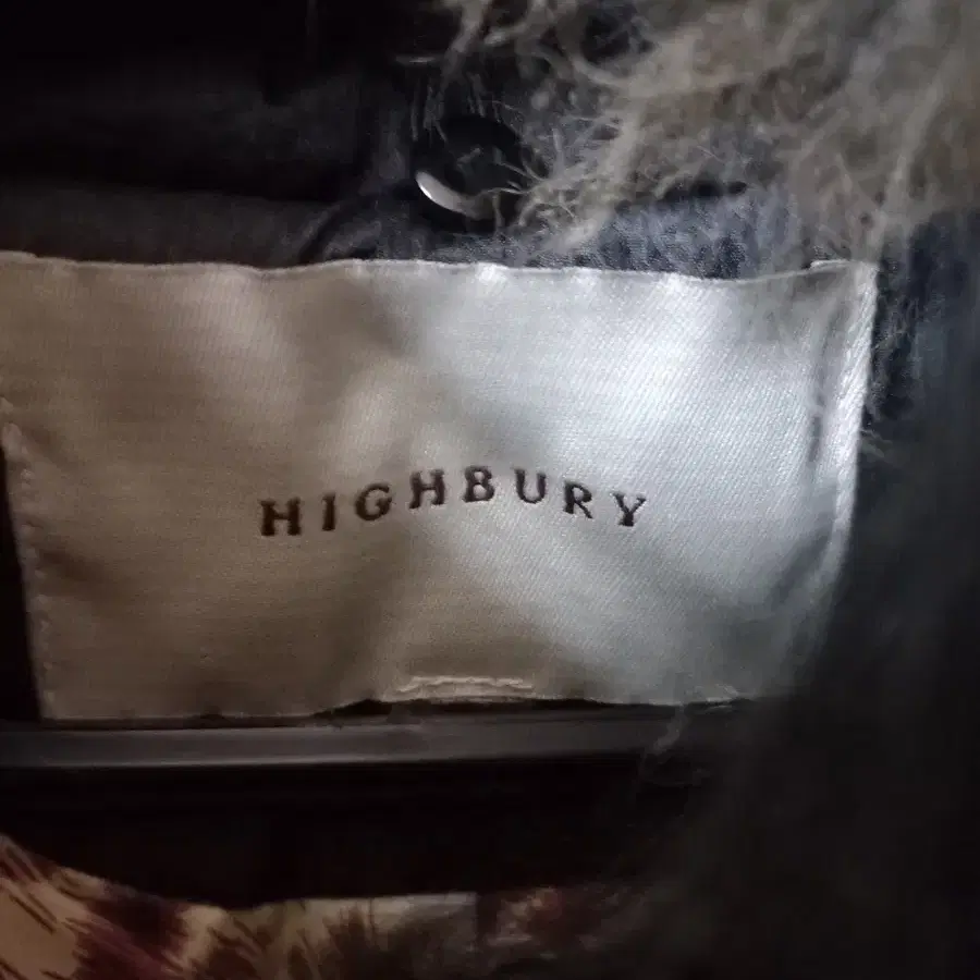 새상품 이탈리아 highbury 블랙 퍼 점퍼