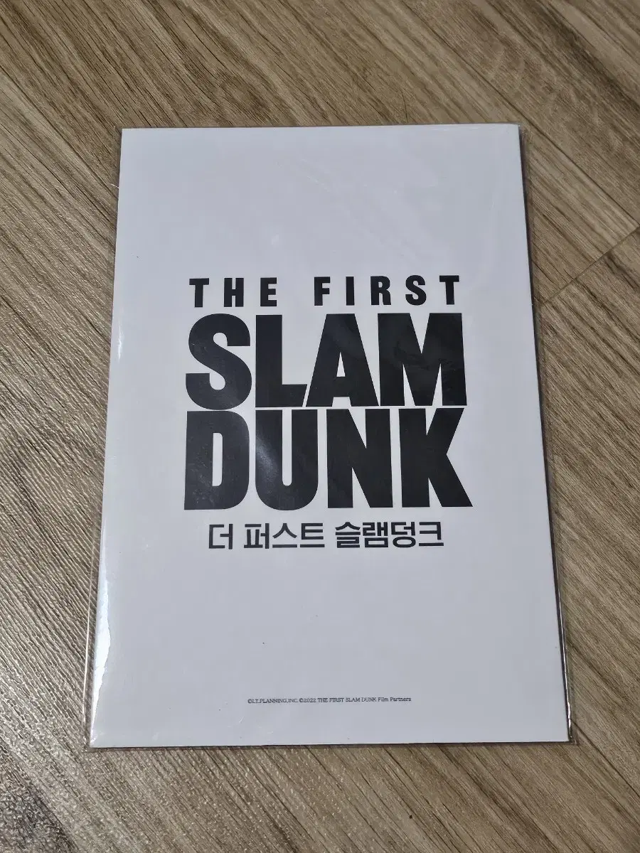 Movies pre-order benefit SLAM DUNK Photocards