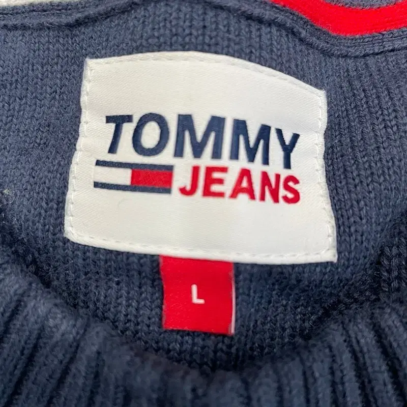 TOMMY JEANS 타미진스 니트 크롭 리메이크