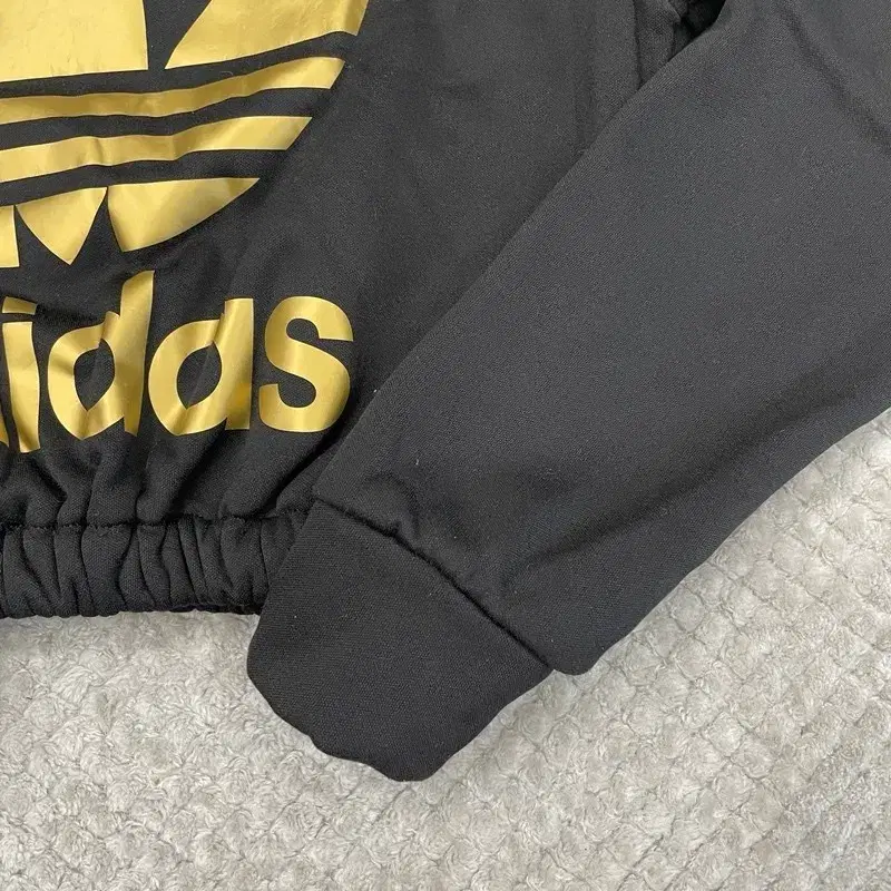 ADIDAS SWEATSHIRTS 아디다스 프린팅 맨투맨