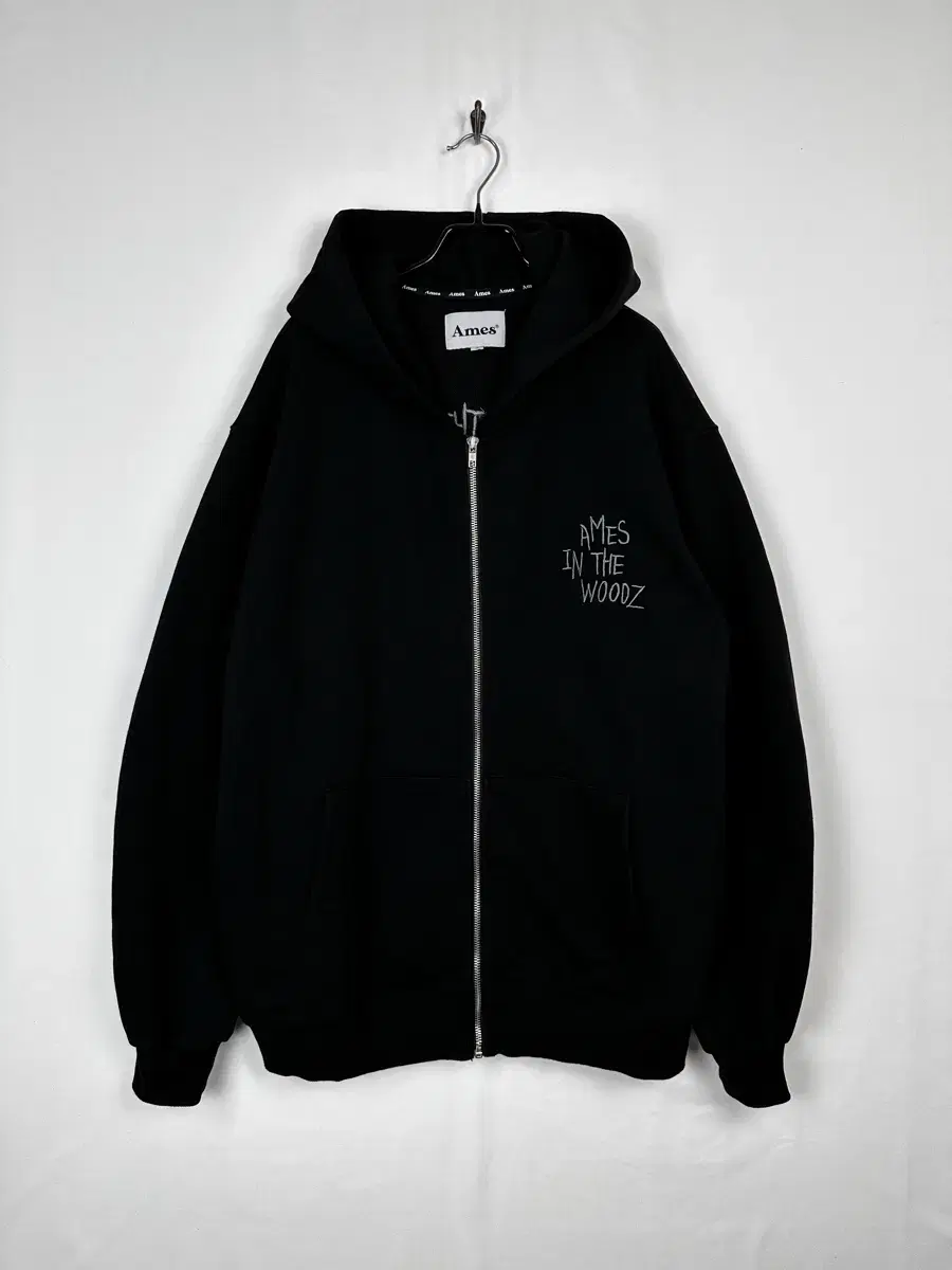 AMES Hoodie Zip Up