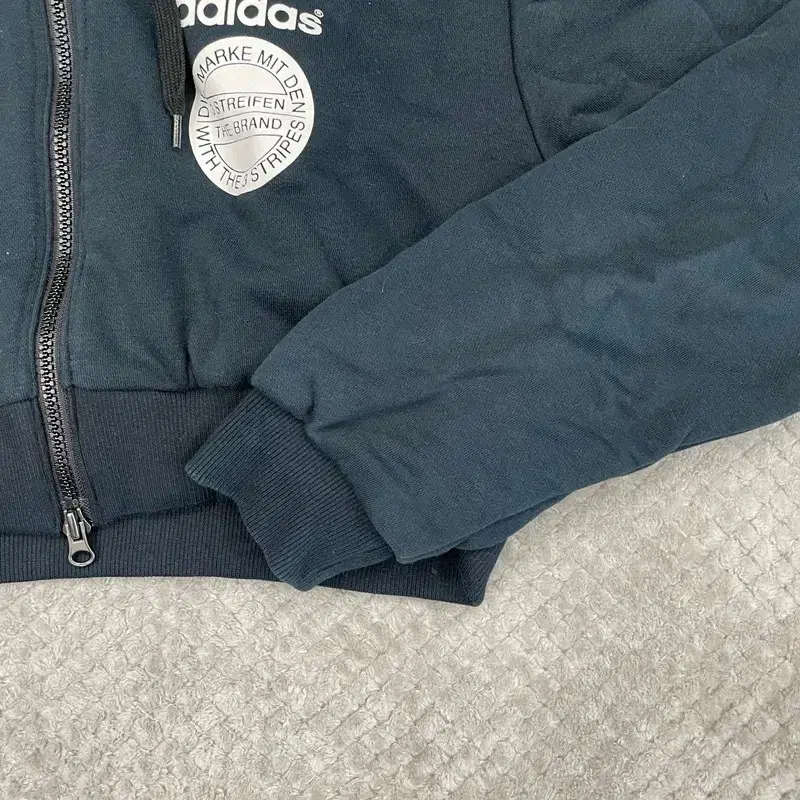 105 ADIDAS 아디다스 후드티 크롭 리메이크