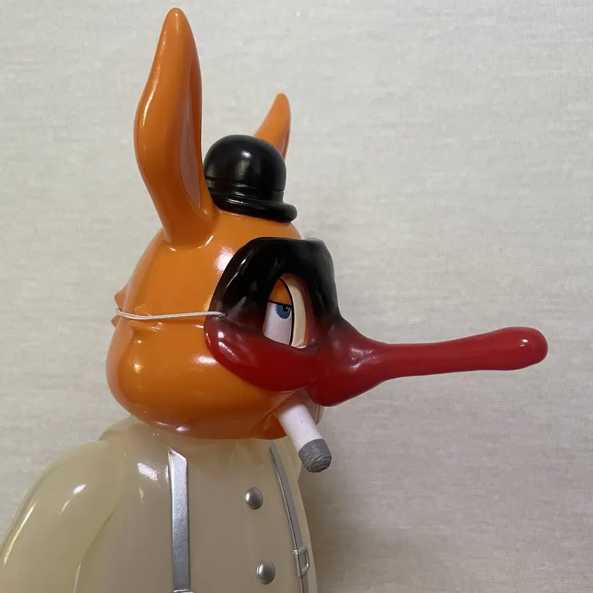 Frank Kozik 클락워크 캐럿 소프비 토이 (Milky)