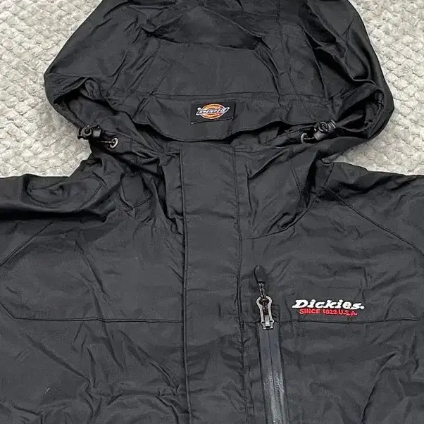 MEDIUM DICKIES JACKETS 디키즈 자켓 크롭 리메이크