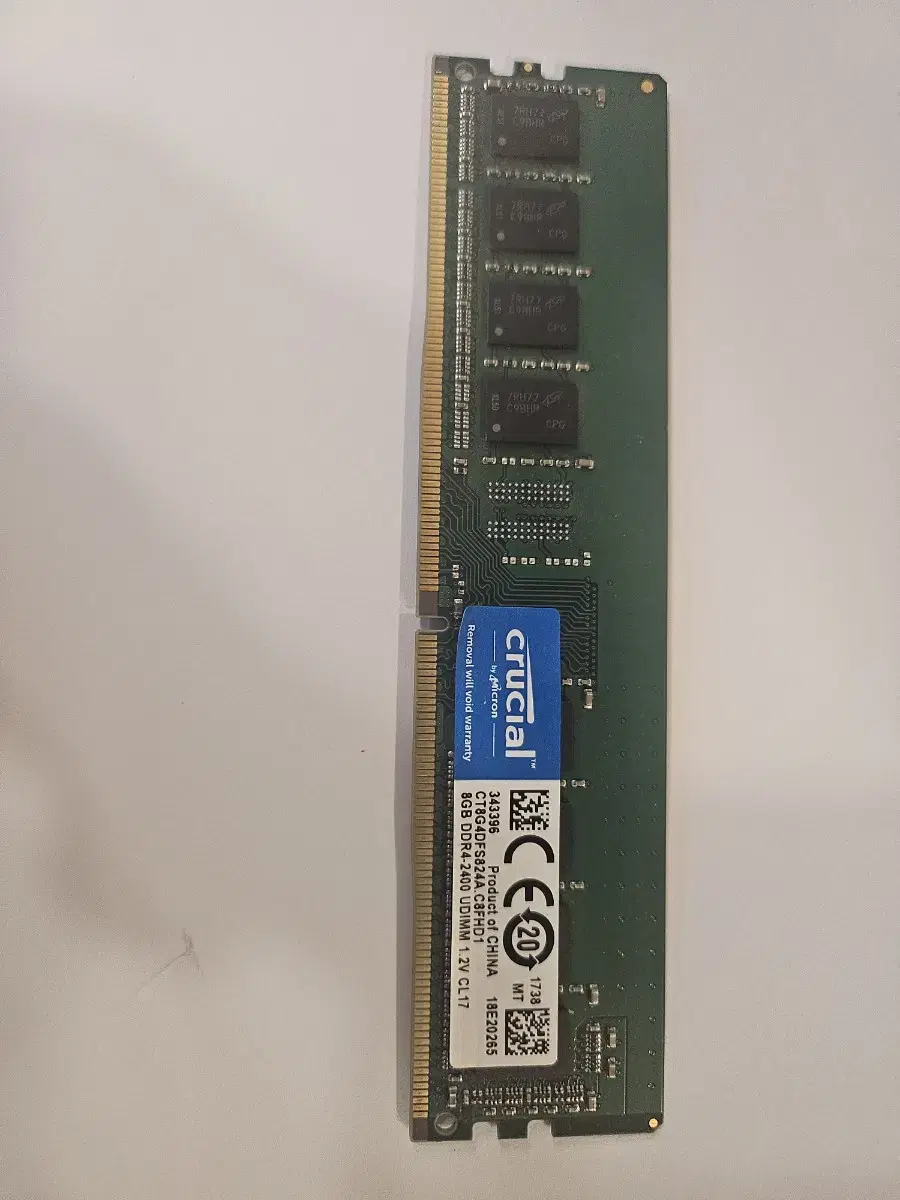 램카드  8GB DDR4-2400